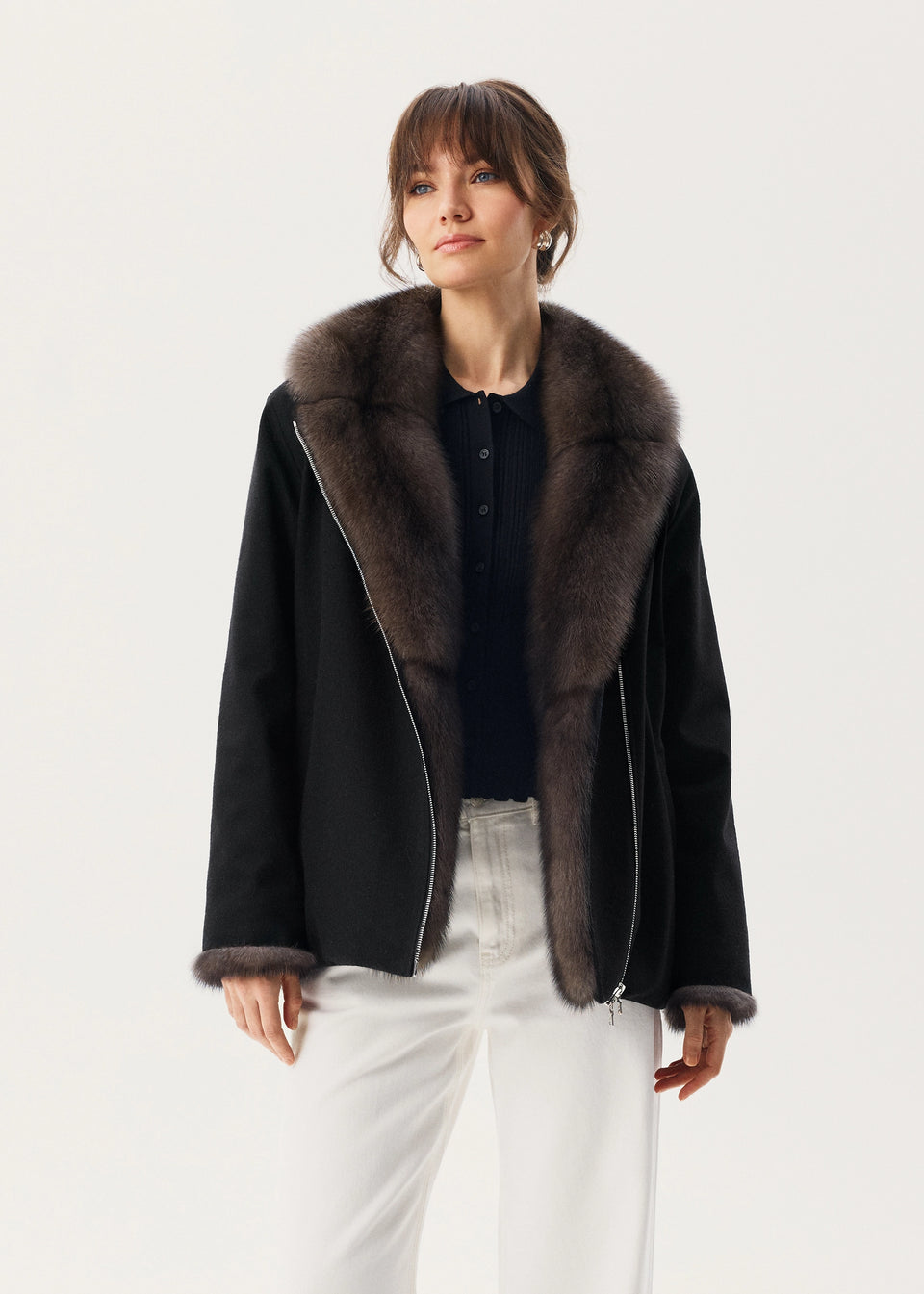 Jacke mit Zobelpelzkragen